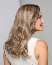 Load image into Gallery viewer, Selfie Mode - Raquel Welch Signature Collection