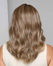 Load image into Gallery viewer, Selfie Mode - Raquel Welch Signature Collection