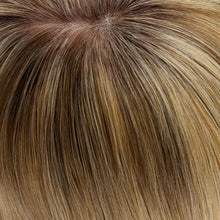 Load image into Gallery viewer, Kelly in Winter Sun 60 - Jon Renau