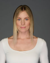 Load image into Gallery viewer, New Top Billing 18" - in Shaded Wheat, Raquel Welch Transformations Collection