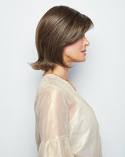 Load image into Gallery viewer, Upstage Petite/Average - Raquel Welch Signature Collection