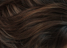 Load image into Gallery viewer, Braylen in Auburn Sugar - René of Paris