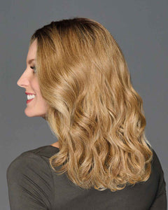 Top Billing Wavy 14" - Raquel Welch Transformations Collection
